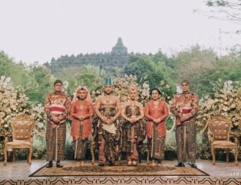 Ada Sosok Aktris Dani Mukti di Balik Megahnya Pernikahan di Candi Borobudur