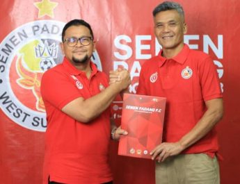 Kerasnya Liga 1! Semen Padang Pecat Pelatihnya Hendri Susilo di Pekan Keempat