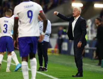 Deschamps Disoraki Fans Timnas Prancis, Ketua Federasi Bilang Begini