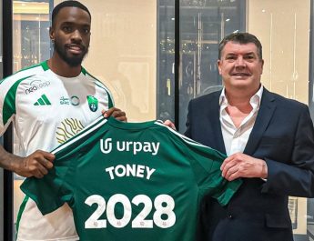 Resmi Gabung Tim Saudi, Karir Toney di Premier League Selesai