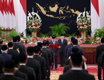 Pengamat: Peluang Prabowo Reshuffle Besar-besaran Menteri dalam Waktu 6 Bulan Bisa Terjadi