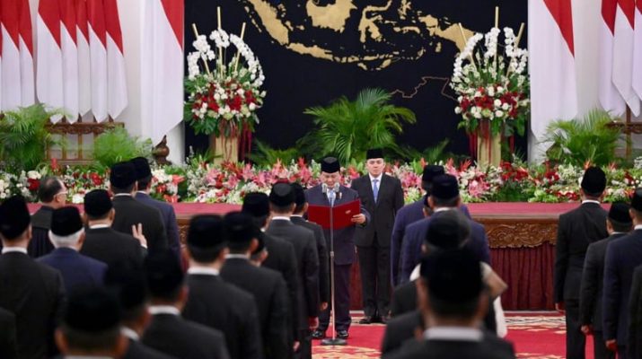 Pengamat: Peluang Prabowo Reshuffle Besar-besaran Menteri dalam Waktu 6 Bulan Bisa Terjadi