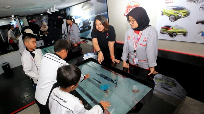 Mitsubishi Kembangkan Perangkat Lunak Terbaru Desain Mobil Mitsubishi di Arena Bermain KidZania