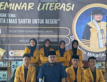 Literasi Menulis Diharapkan Perkuat Kualitas Santri di Masa Depan