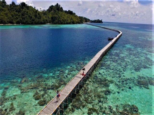 Pariwisata Indonesia, pulau papan, pariwisata di sulawesi tengah, Pariwisata Indonesia, Indonesia Traveller, Website Pariwisata Terpercaya, Media Pariwisata, Situs Pariwisata Terfavorit Indonesia, Pariwisata, Indonesia Tourism