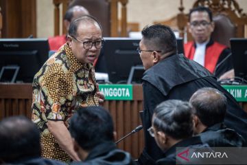 Majelis hakim vonis Direktur Grup BJU delapan tahun penjara