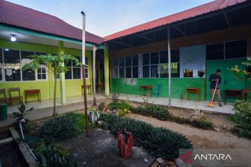Ledakan bom rakitan di MAN 3 Padang, polisi lakukan pemeriksaan