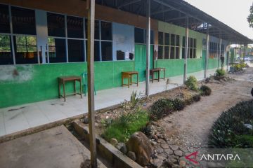 Ledakan bom rakitan di MAN 3 Padang, polisi lakukan pemeriksaan